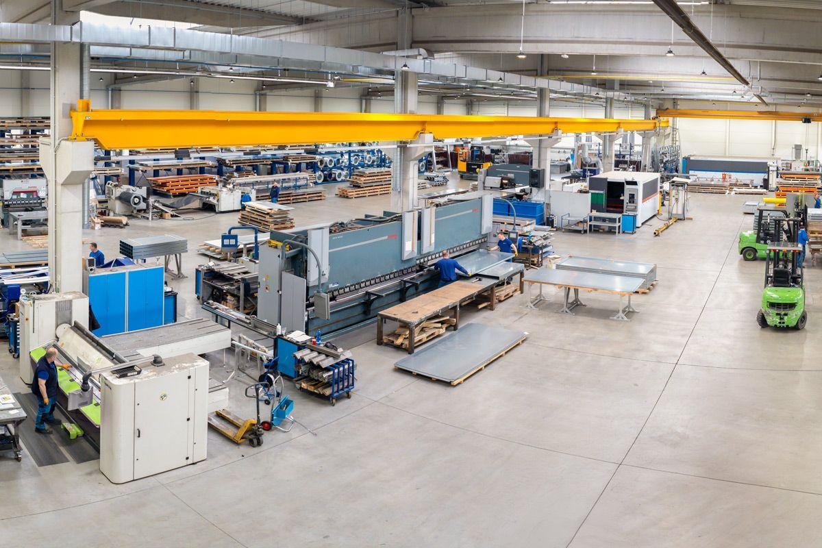 Factory workshop overview